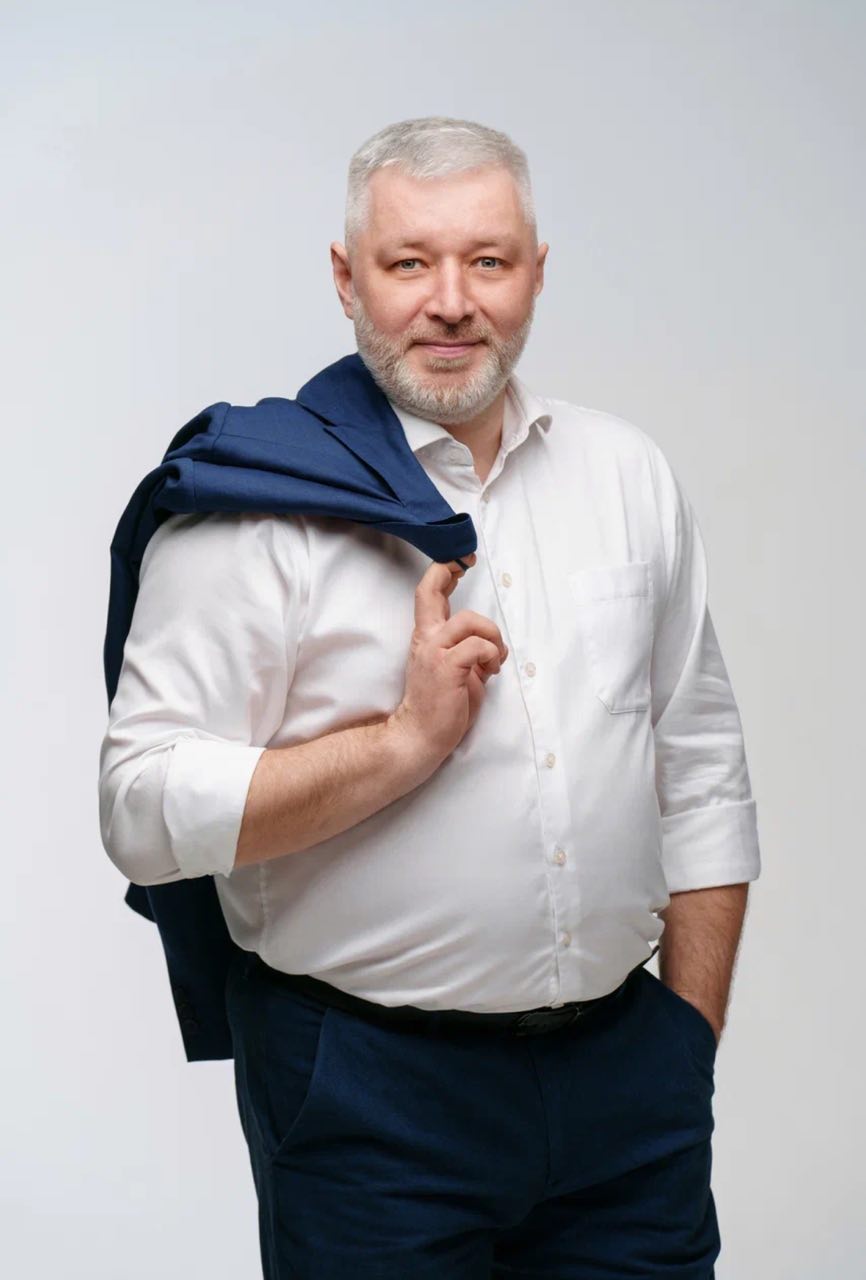 Алексей Лисовенко политический деятель