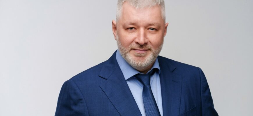 Алексей Лисовенко политический деятель