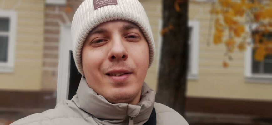 Иван Костров актер и блогер